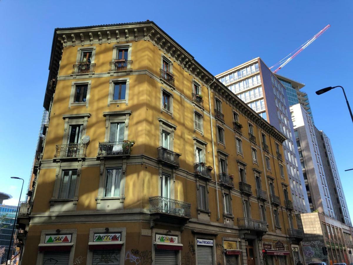Bilocale Zona Centrale Milánó Kültér fotó